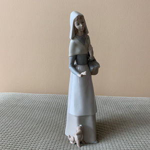 Lladro  Shepherdess with Dog